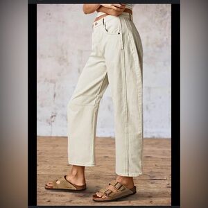 Elegant Cream Straight Leg Jeans